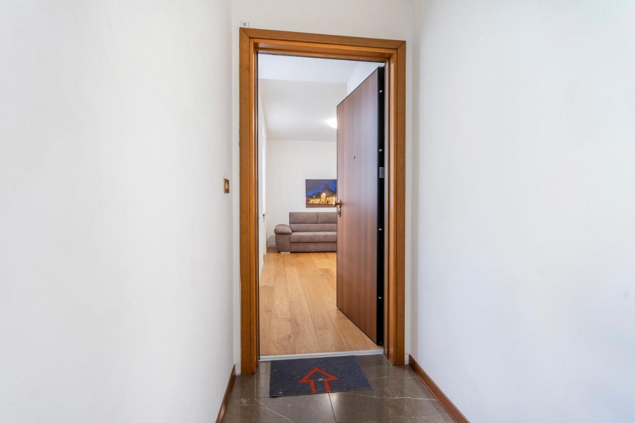 Ricasoli Garden Modern Apartments Udine Bagian luar foto