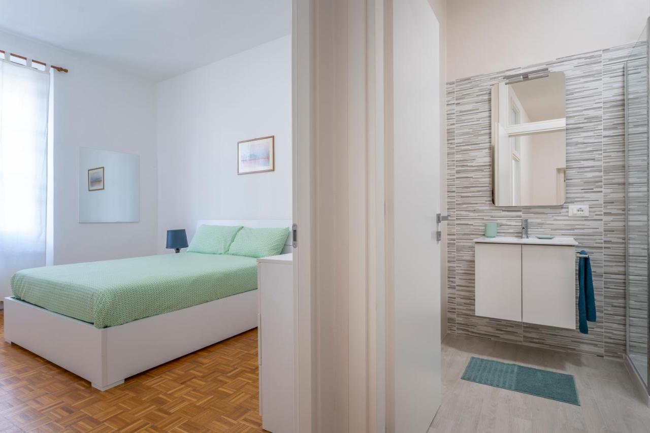 Ricasoli Garden Modern Apartments Udine Bagian luar foto